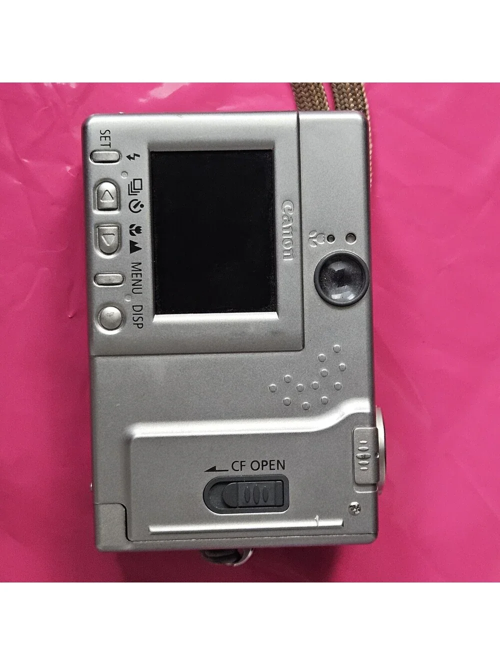 Canon PowerShot S110 Digital ELPH 2.1MP Digital Camera FOR PARTS ONLY NO WORKY